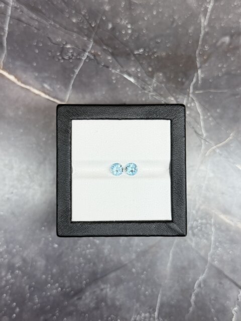 Аквамарин пара кругов 5.5 мм