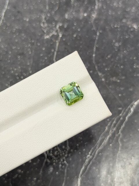 Турмалин мятный октагон 3.53 карат