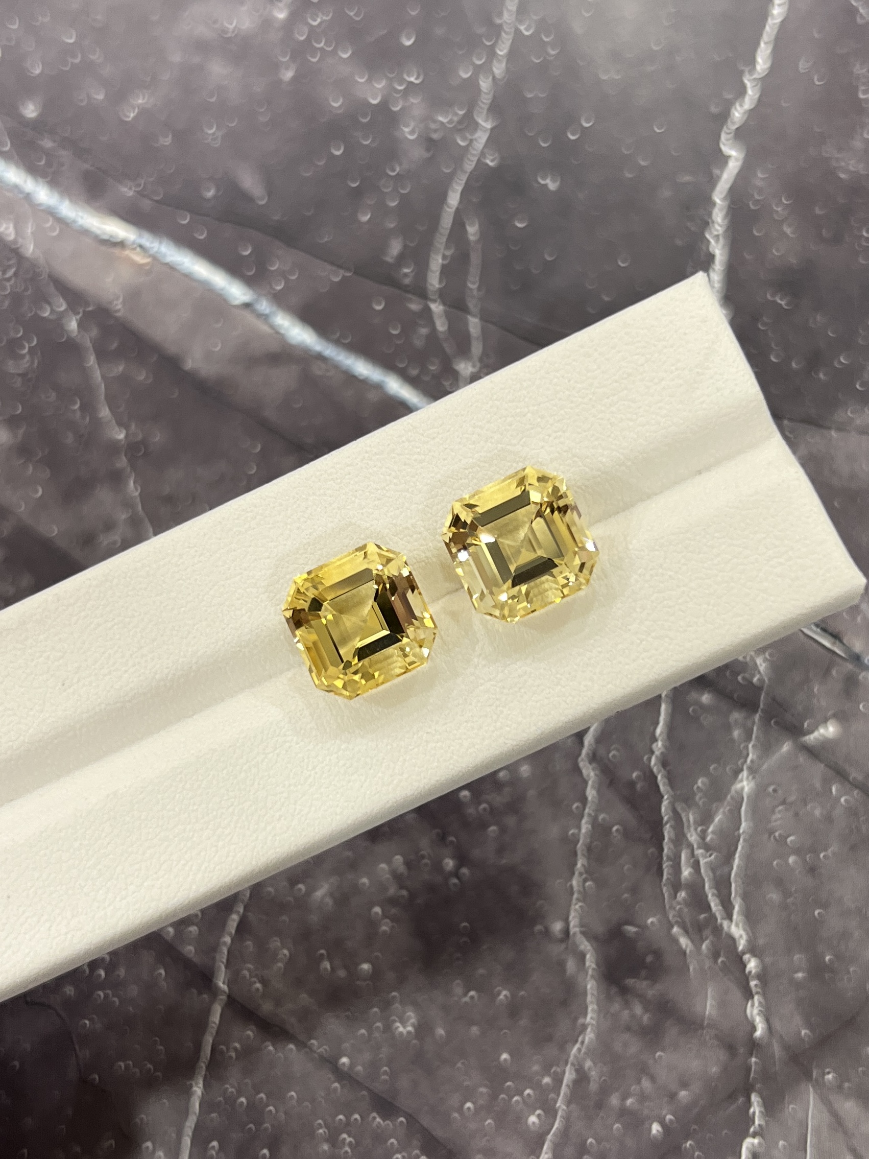 Цитрин пара октагон 16.48 карат — изображение 2