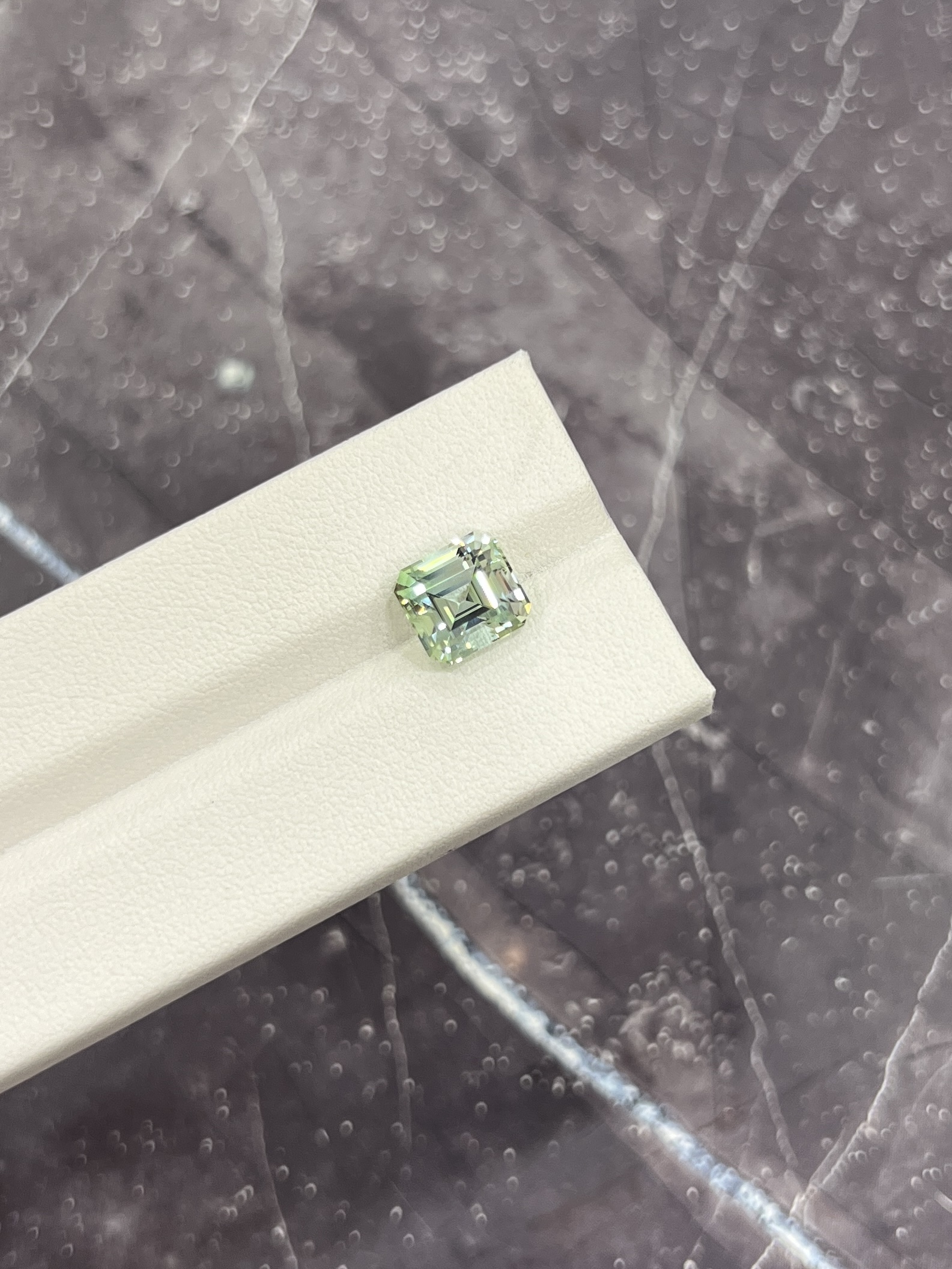 Турмалин мятный октагон 4.06 карат