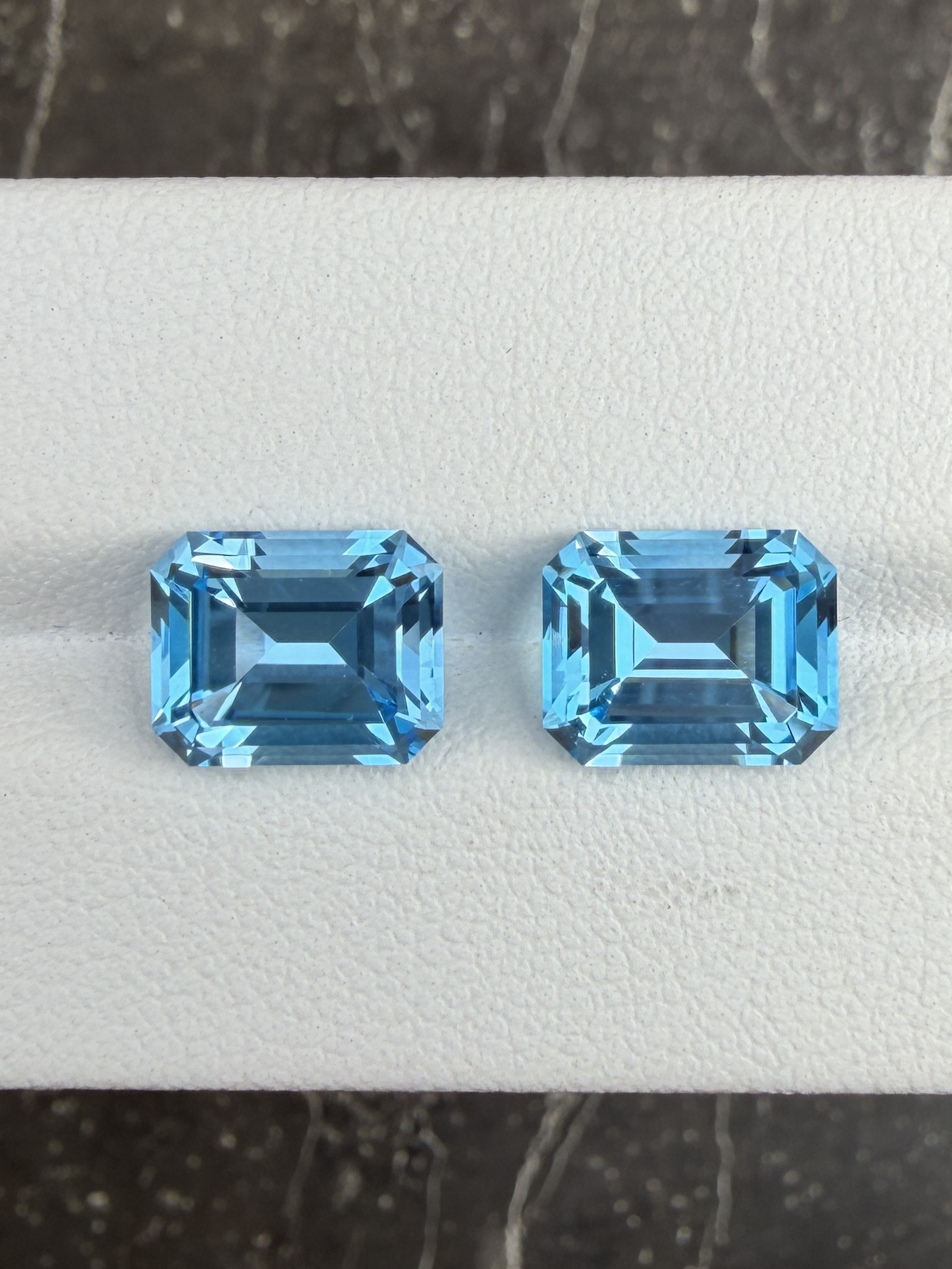 Топаз топ Скай пара октагонов 9.18 карат — изображение 2