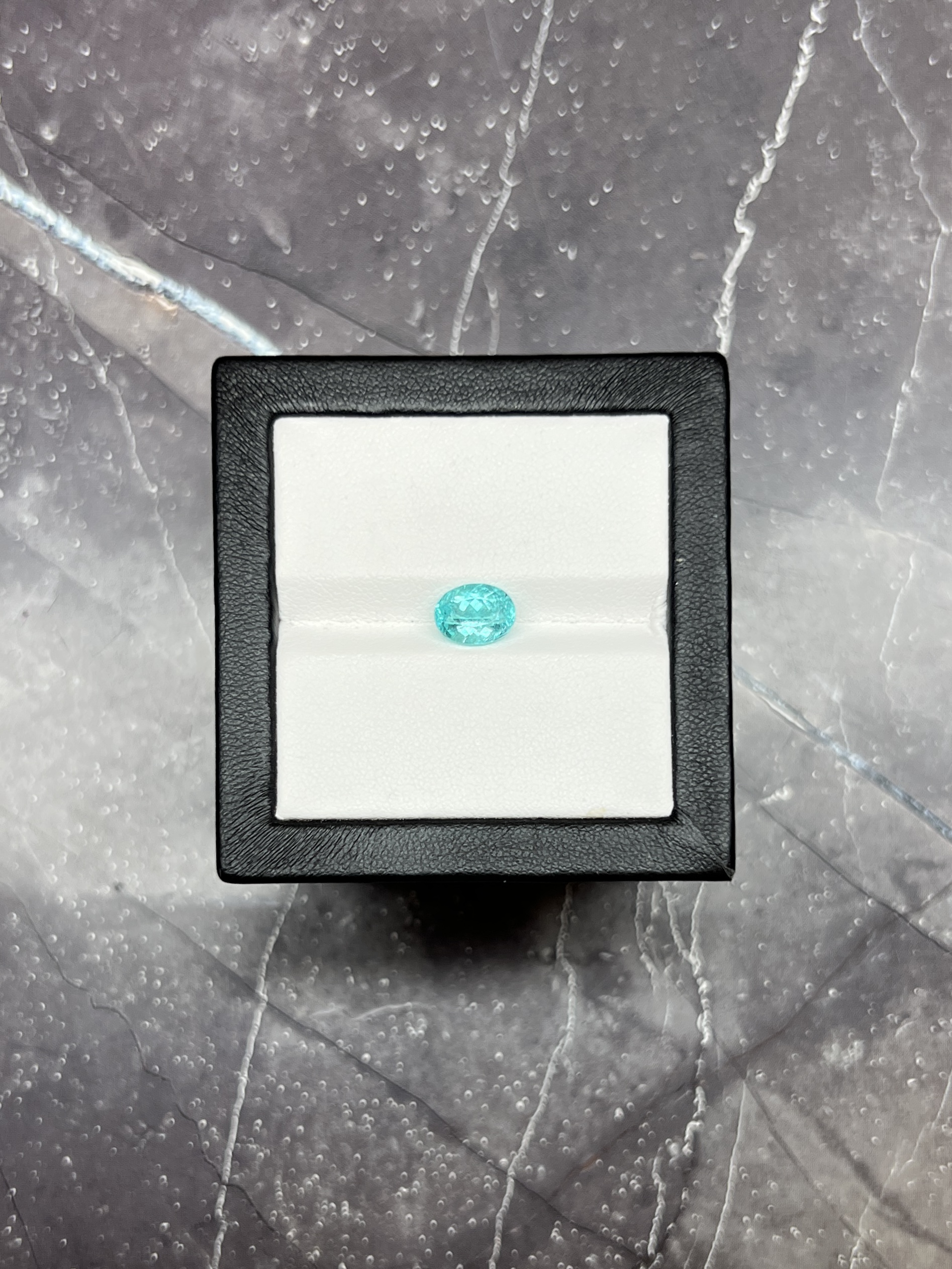 Турмалин Параиба овал 1.82 карат