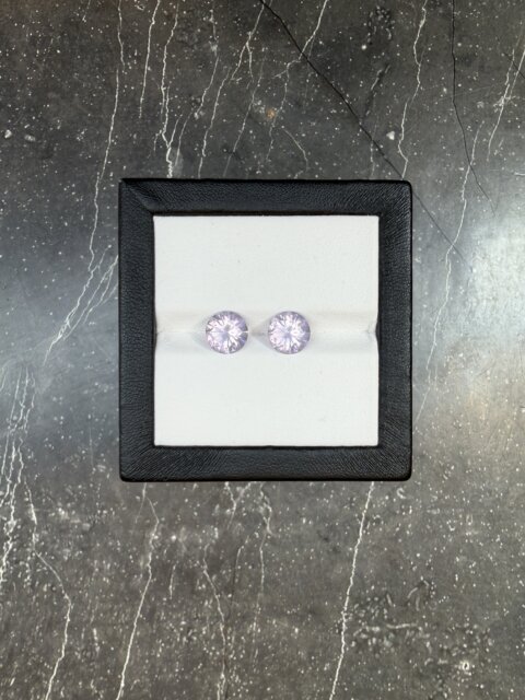 Лавандовый кварц пара кругов 3.12 карат